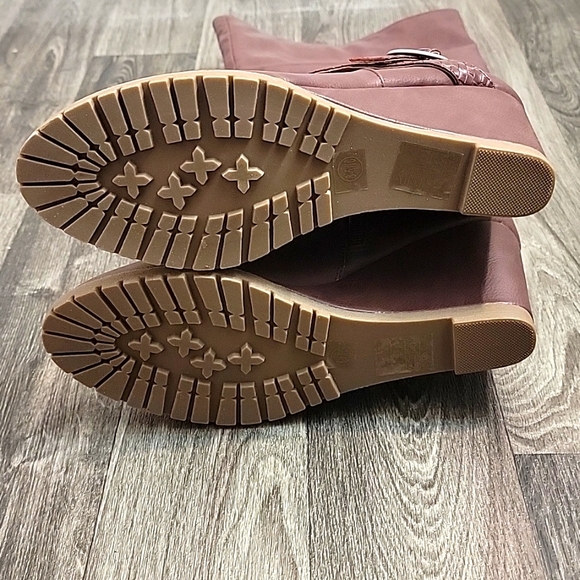 Journey Collection Wine boots - Picture 2 of 8